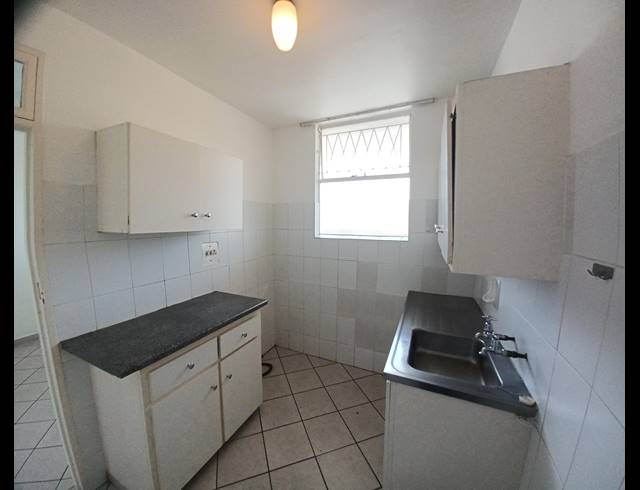 1.5 BEDROOM APARTMENT TO LET IN MORNINGSIDE